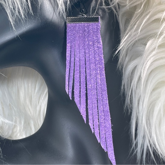 Genuine Suede In Deep Purple Hand Cut Fringe Boho Earrings - Picture 4 of 14